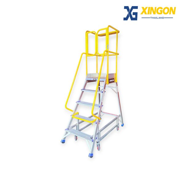 บันไดอลูมิเนียมแพลตฟอร์ม6ฟุตมีประตูเปิดปิด XG-358D6